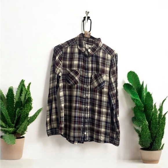 Caslon Tops - Caslon White and Purple Button Down Shirt Versatile Design